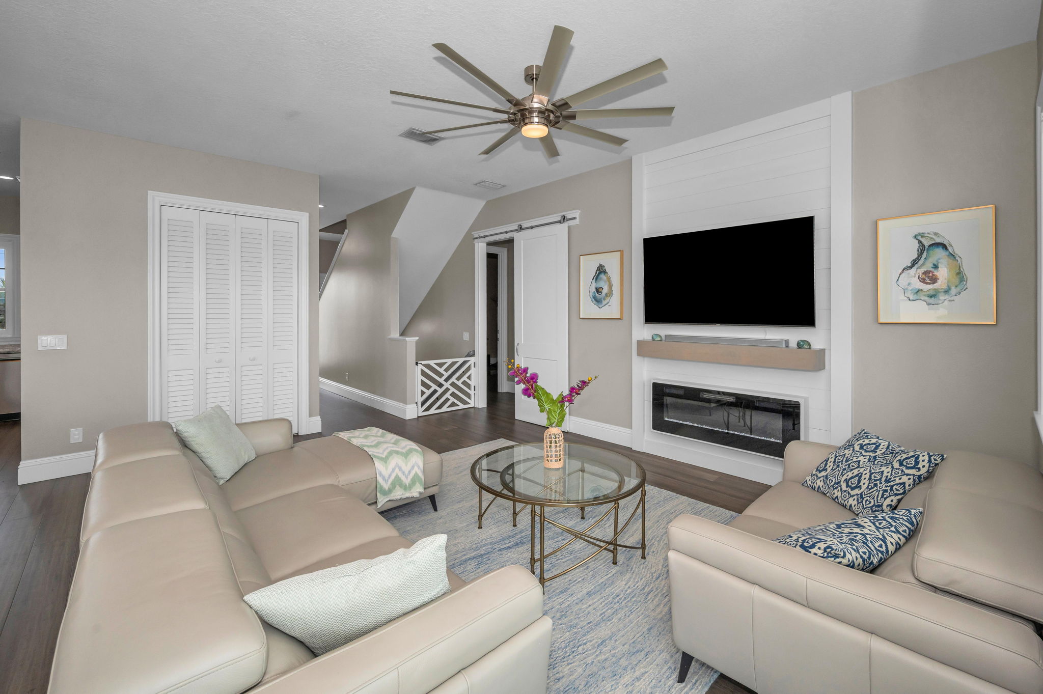 Living Room2