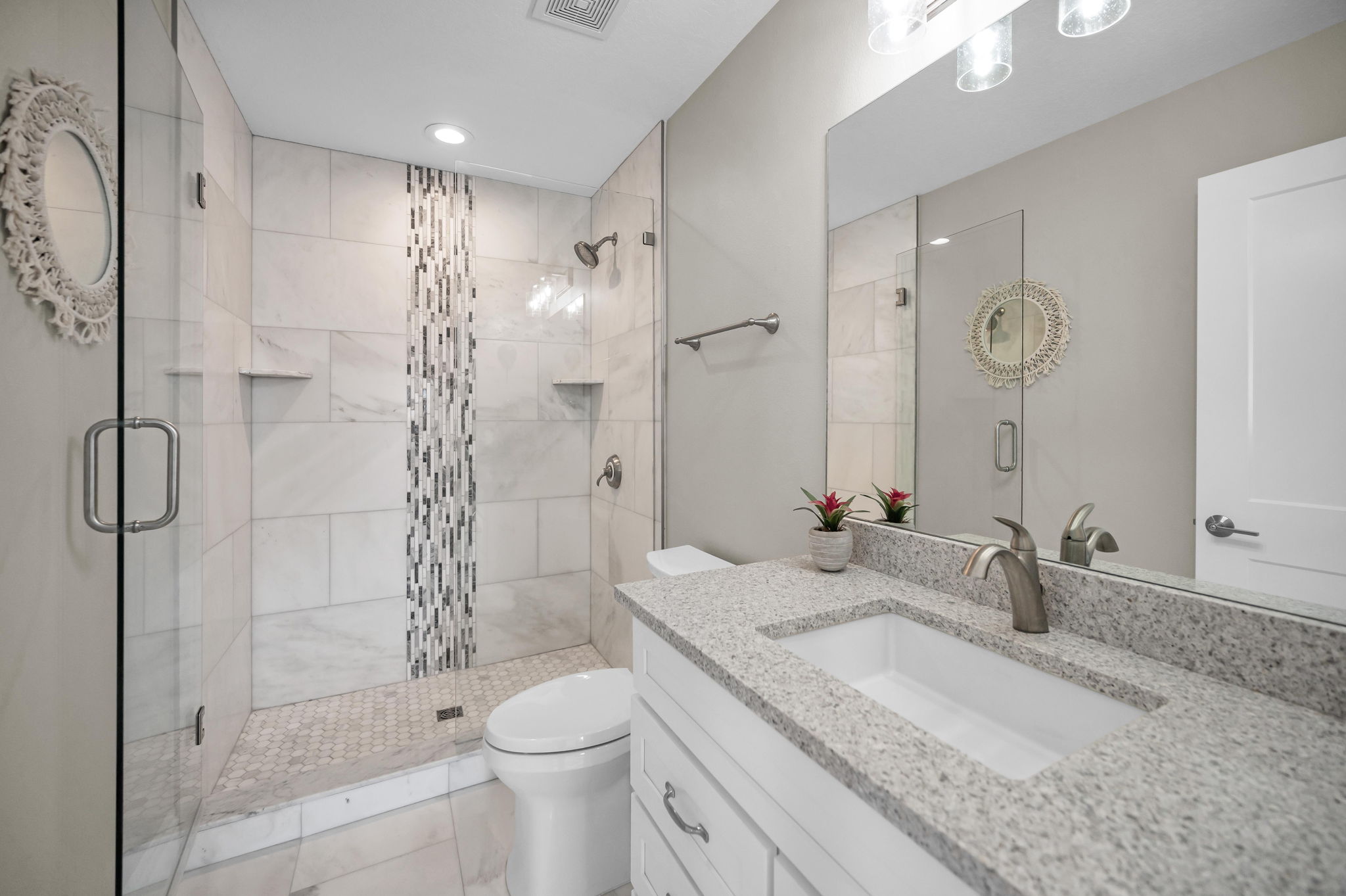 Upper Level Guest Bathroom3