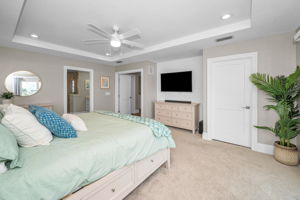 Upper Level Primary Bedroom1c