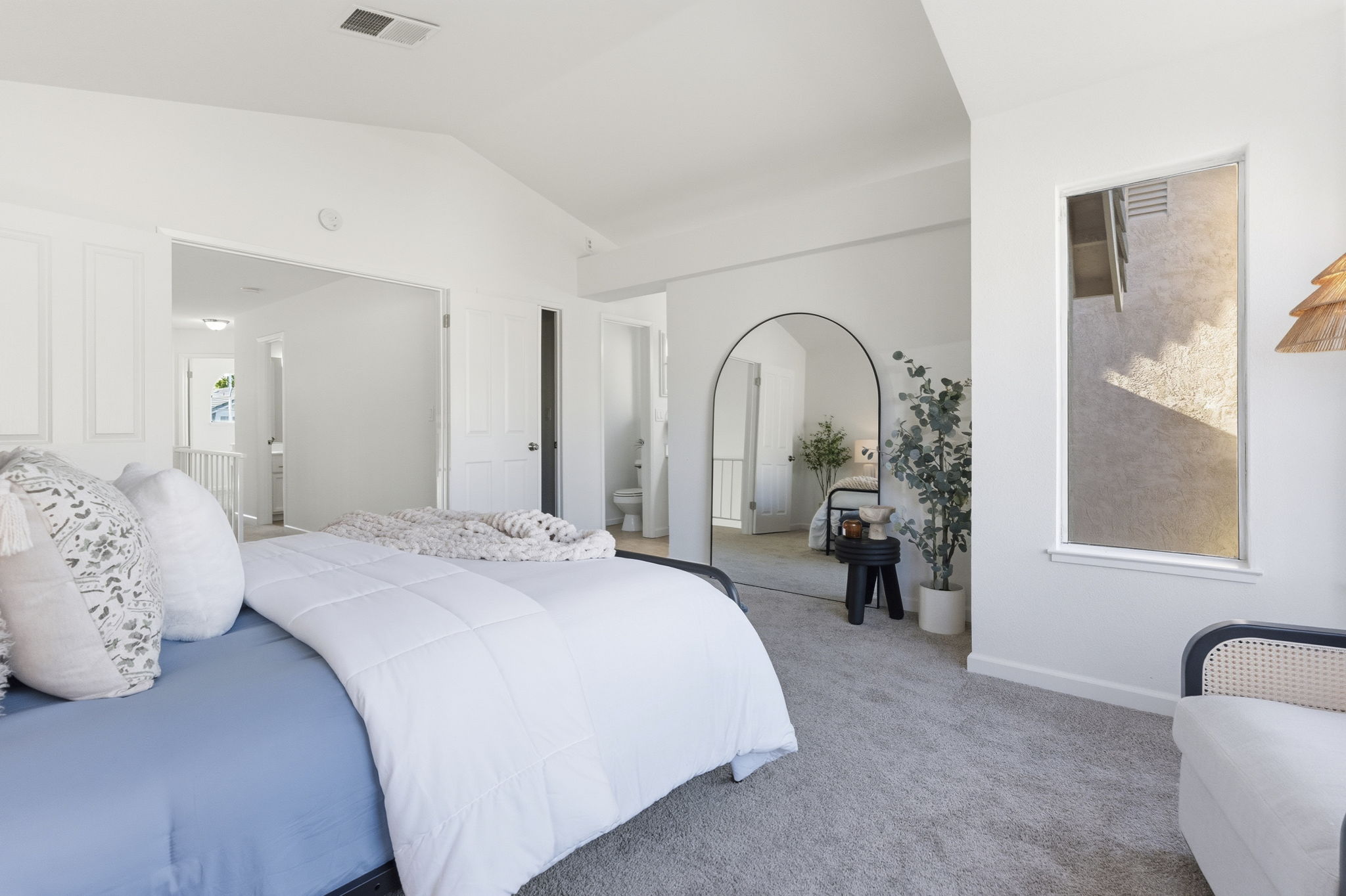  Photo 45