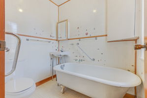  Photo 24