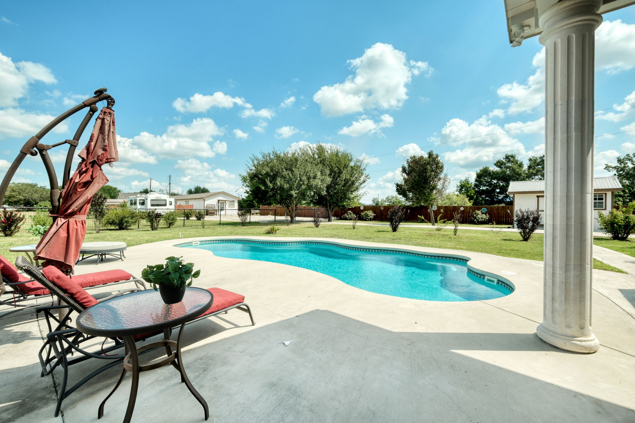 Pool/Shed/Outbuilding