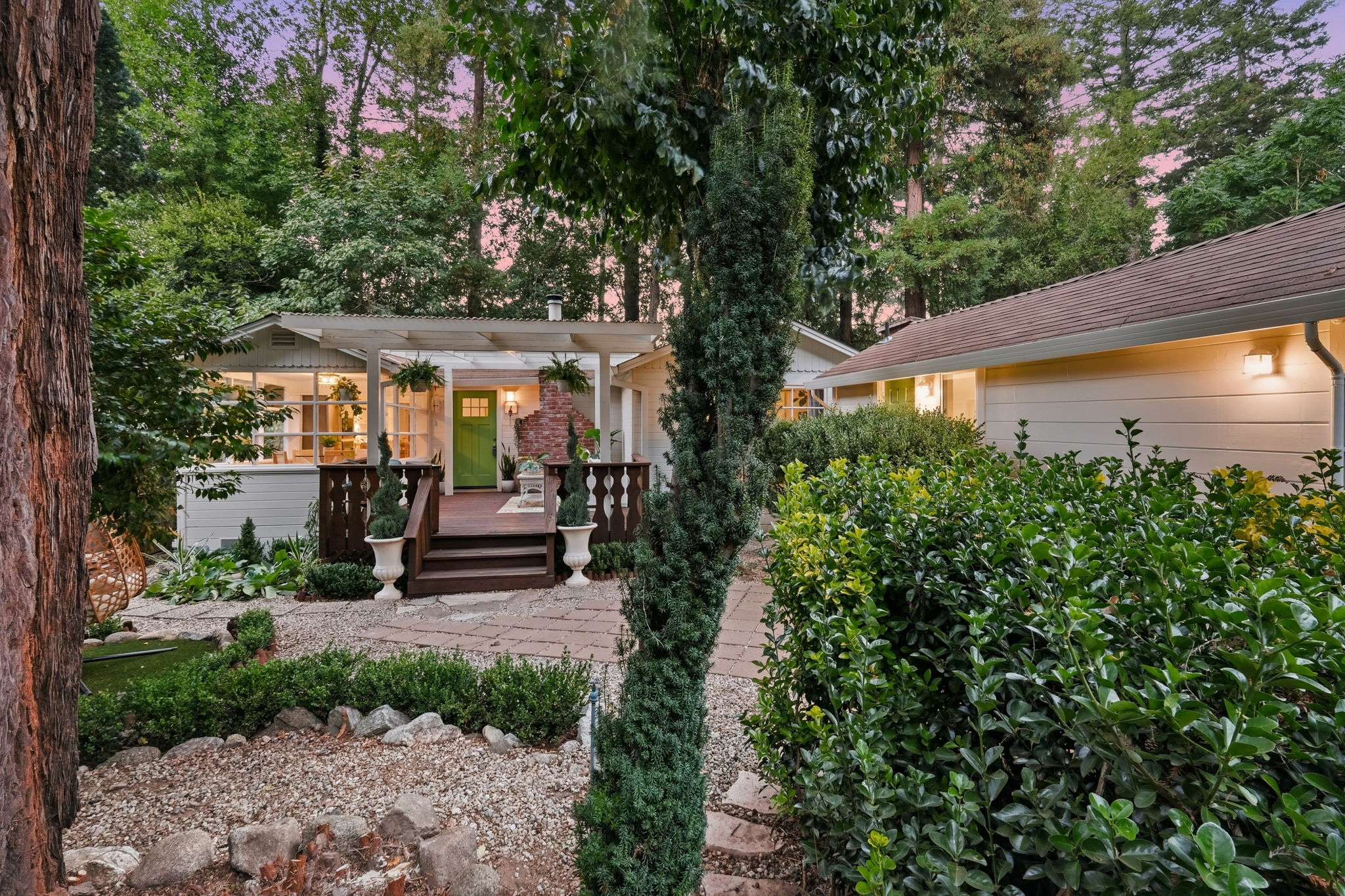 008_F8_TWILIGHT_339 Fall Creek Dr