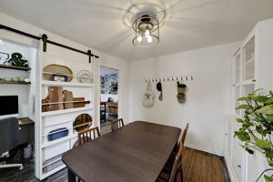  Photo 23