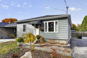 Photo 0