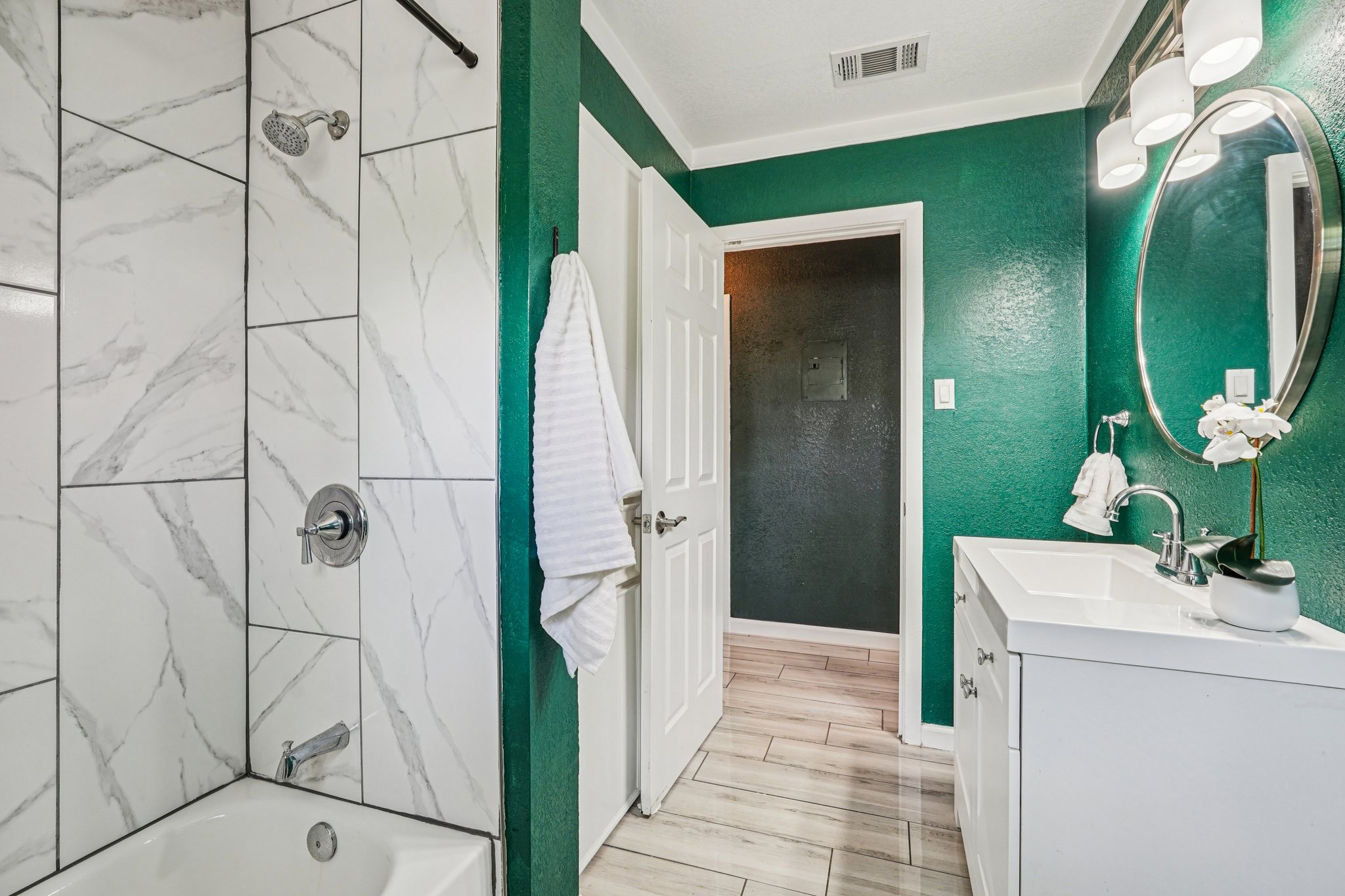 Future Dr-S0804-019.jpg