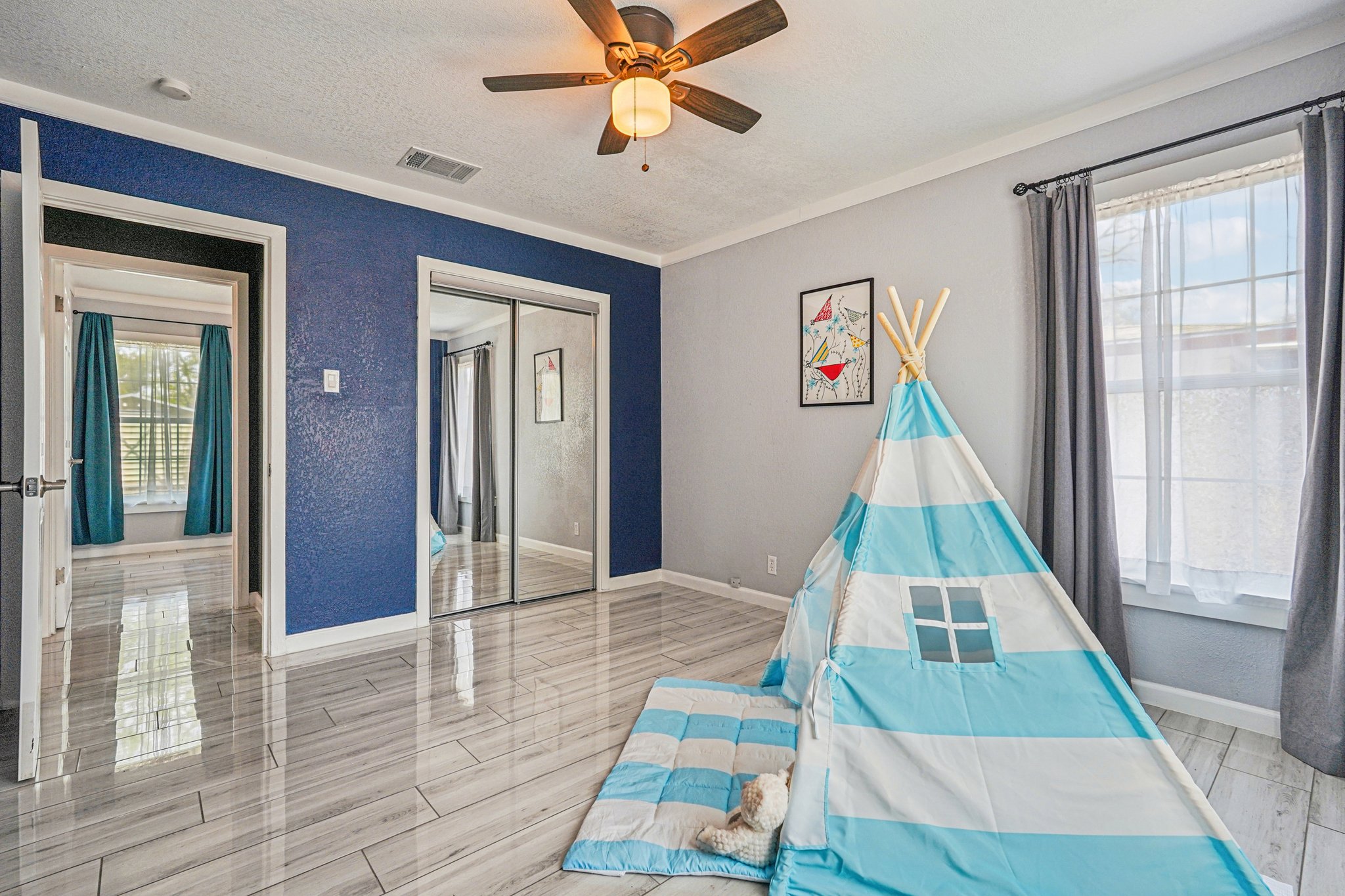 Future Dr-S0804-021.jpg