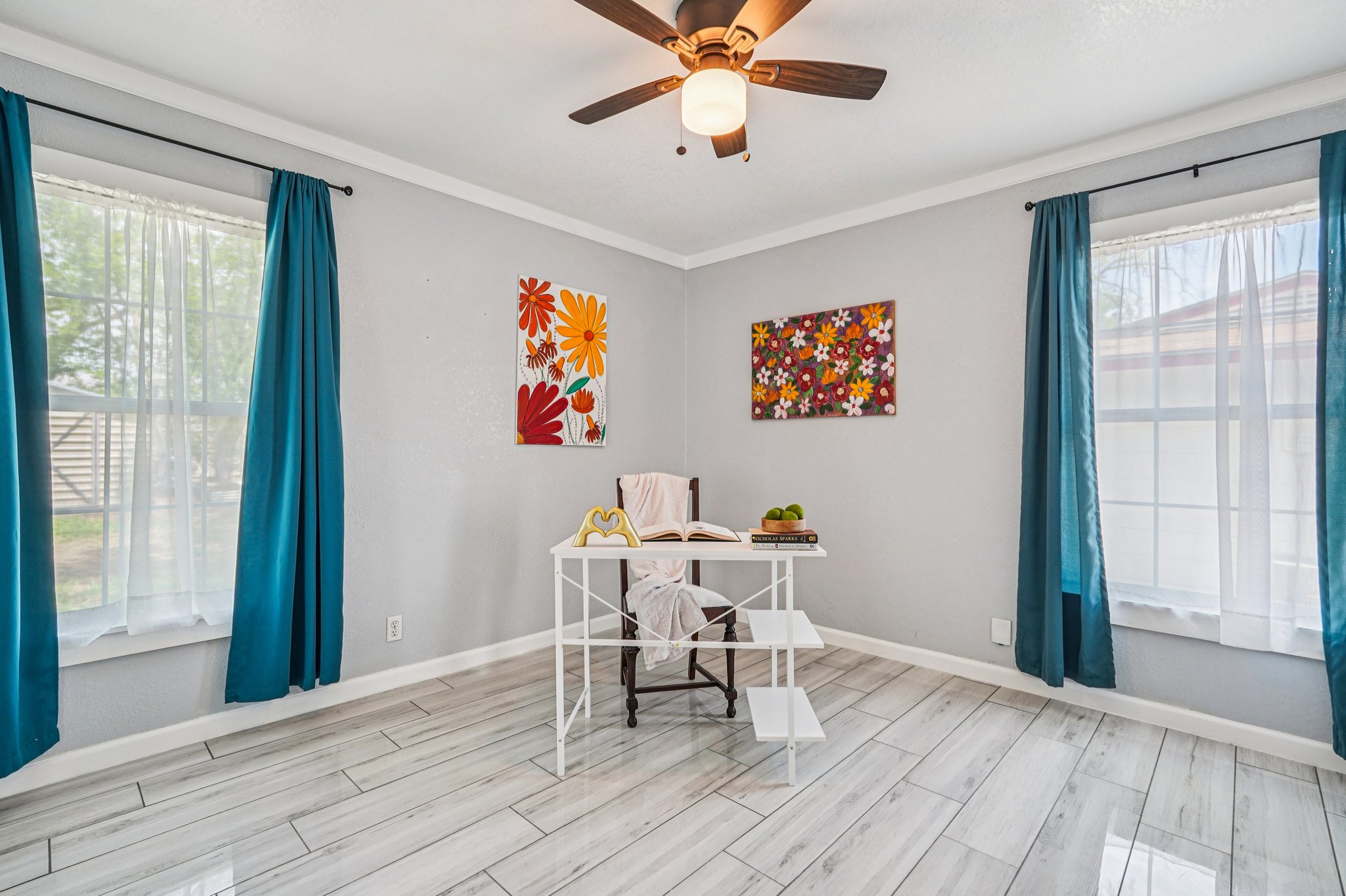 Future Dr-S0804-022.jpg