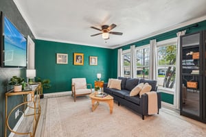 Future Dr-S0804-005.jpg