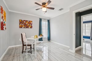 Future Dr-S0804-024.jpg