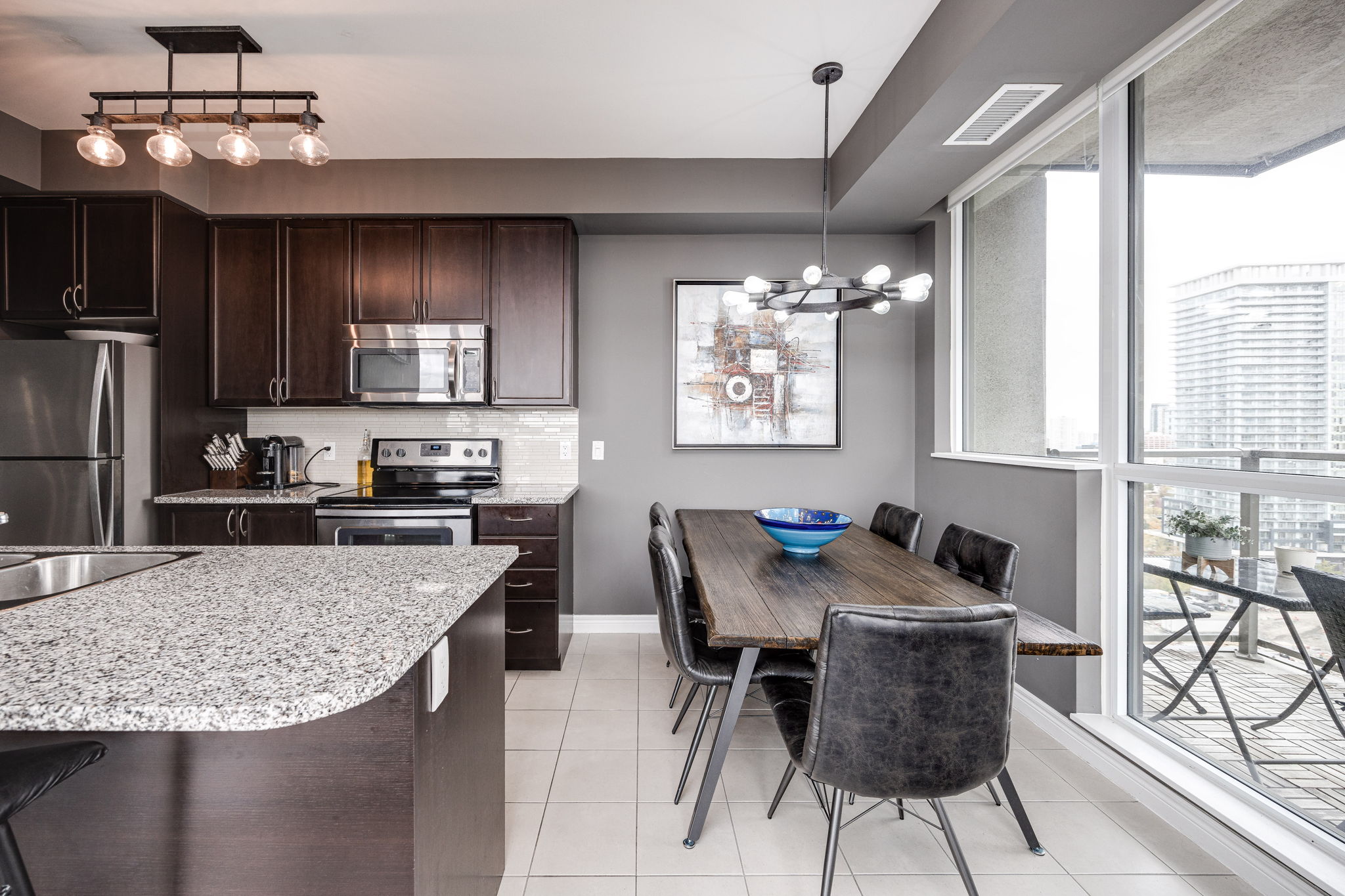 Mississauga property showcase — delivered property photograph 14