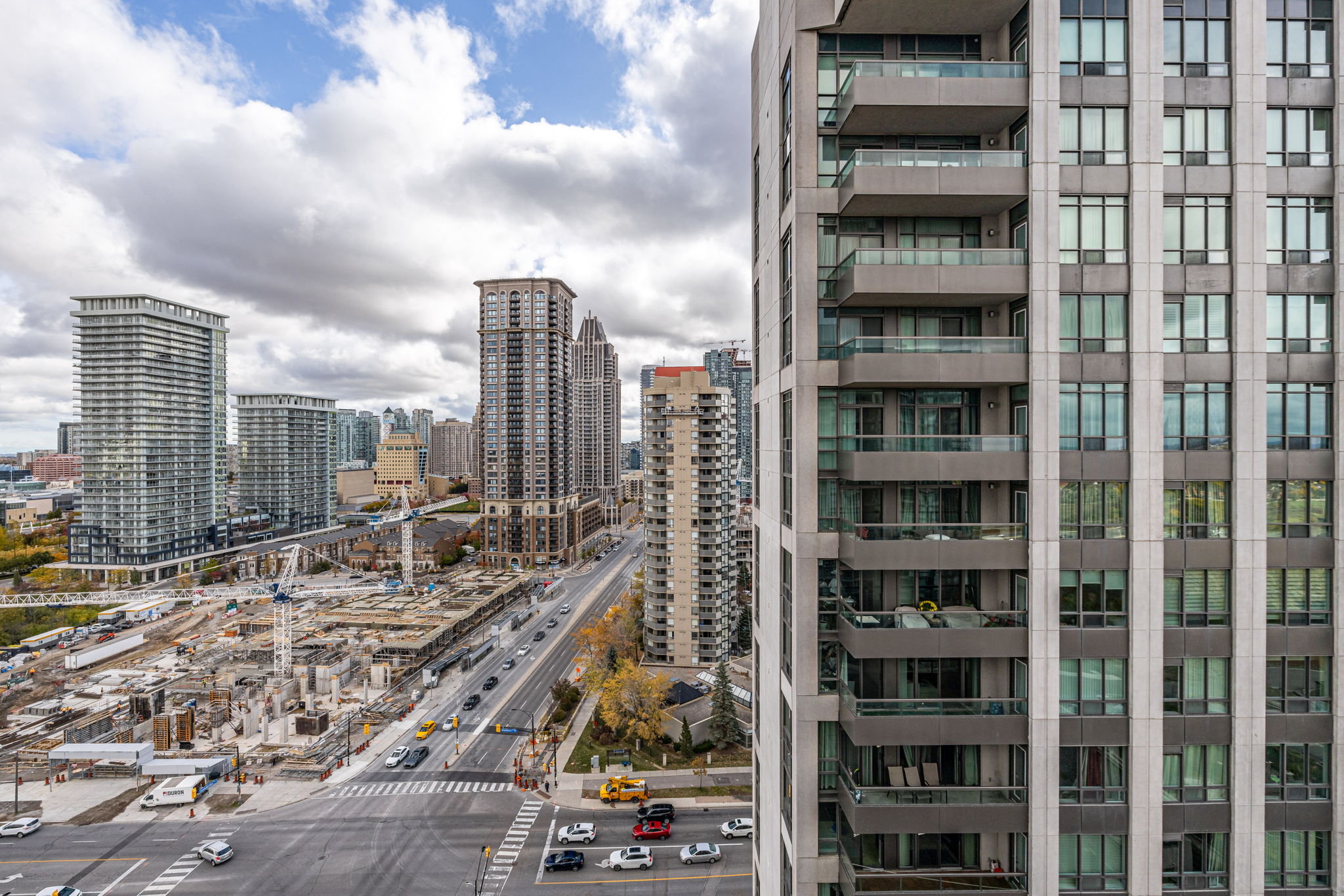 Mississauga property showcase — delivered property photograph 32