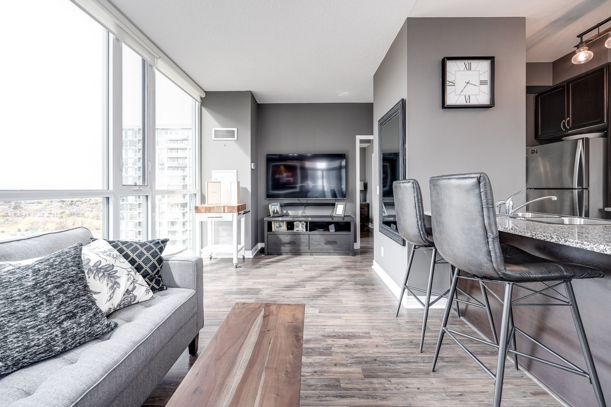 Mississauga property showcase — delivered property photograph 8