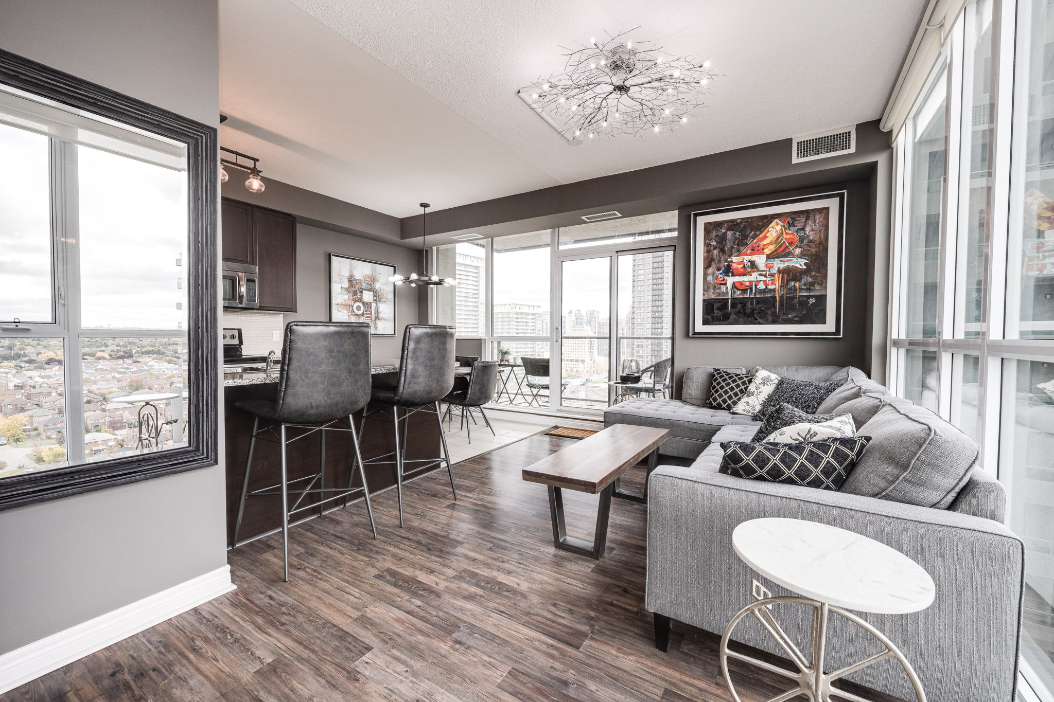 Mississauga property showcase — delivered property photograph 10