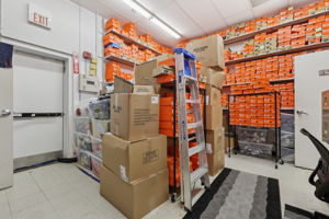 Squire Rd-1206-010