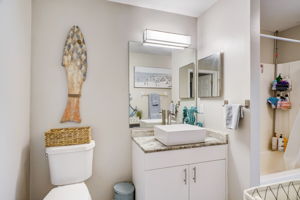 SW 31st Ter-026