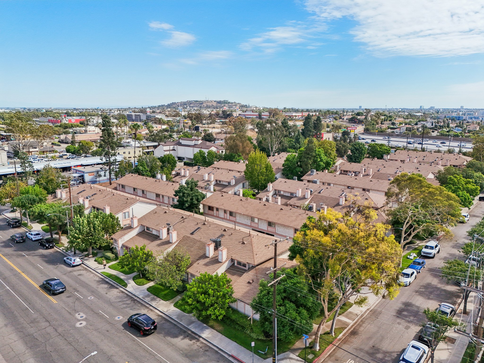 Elm Ave-S2409-037.jpg