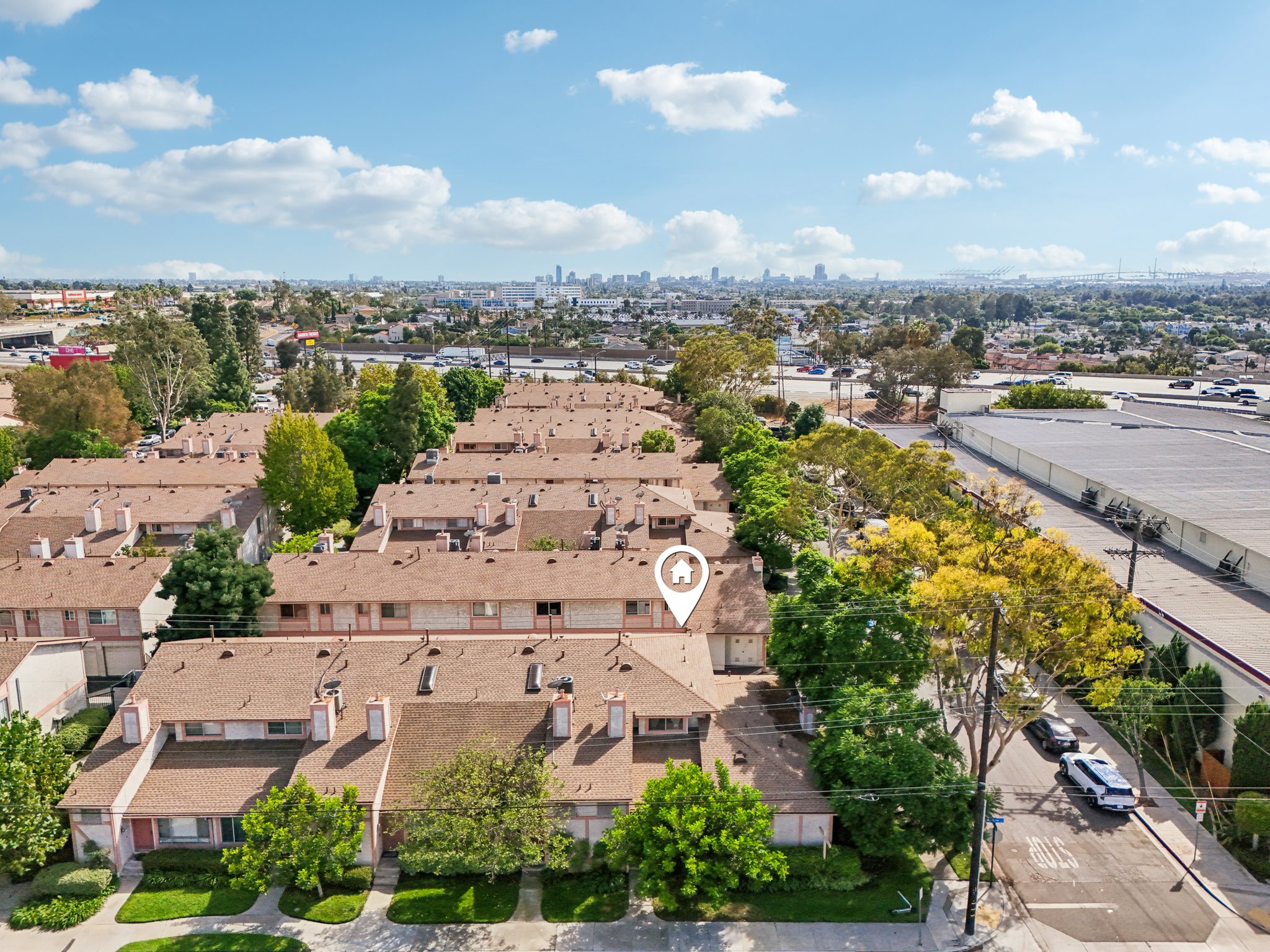 Elm Ave-S2409-039.jpg