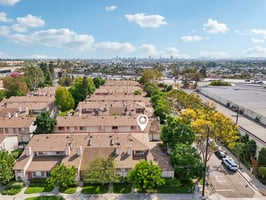Elm Ave-S2409-039.jpg