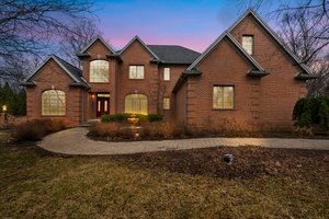 3390 Woodhill Cir, Superior Charter Twp, MI 48198, USA Photo 4