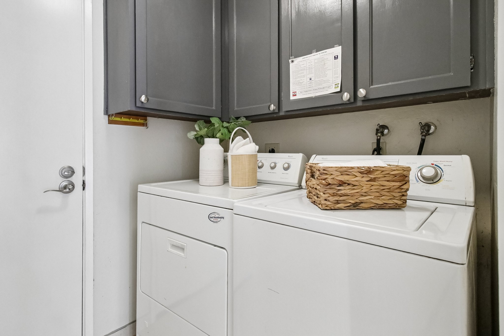 Belgrove Cir-S0205-036.jpg