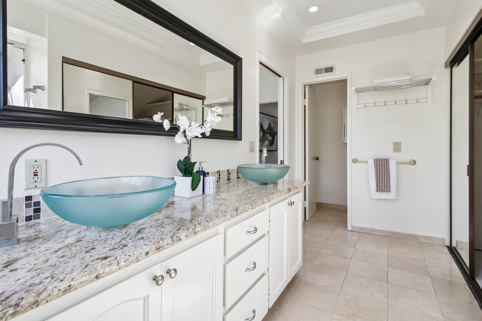 Belgrove Cir-S0205-045.jpg