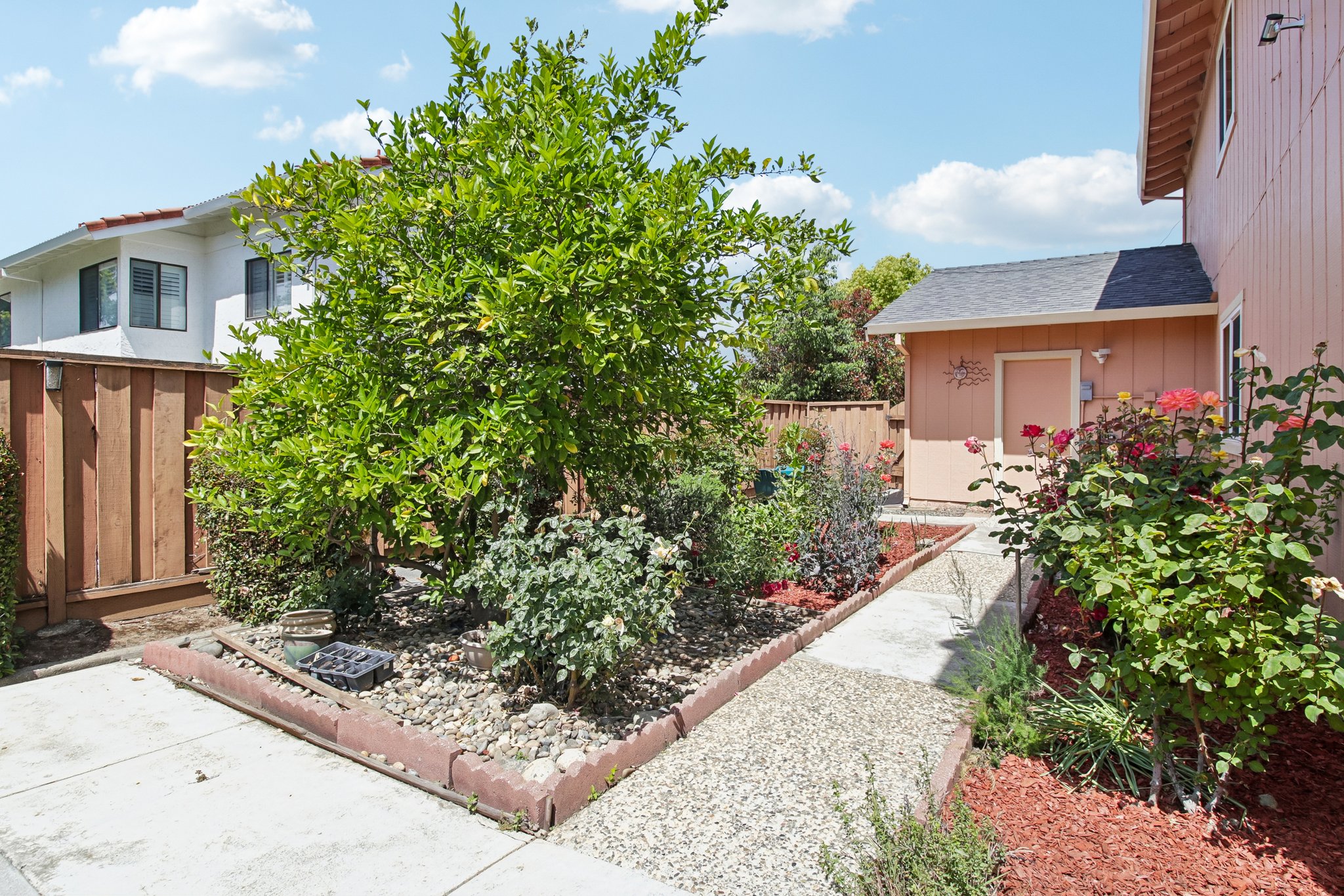 Belgrove Cir-S0205-057.jpg