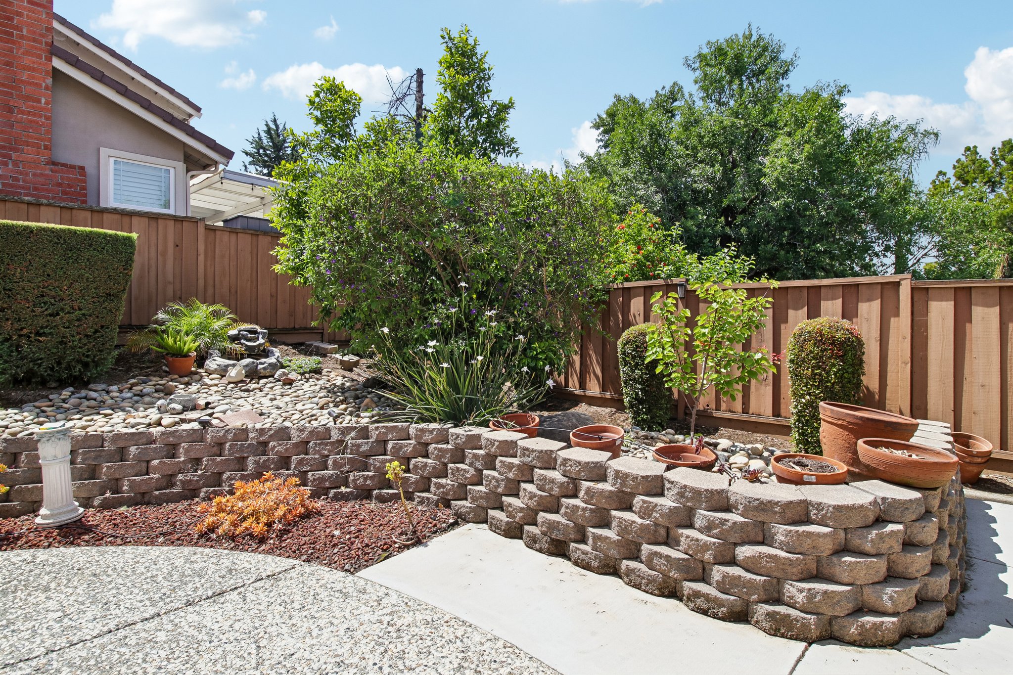Belgrove Cir-S0205-061.jpg