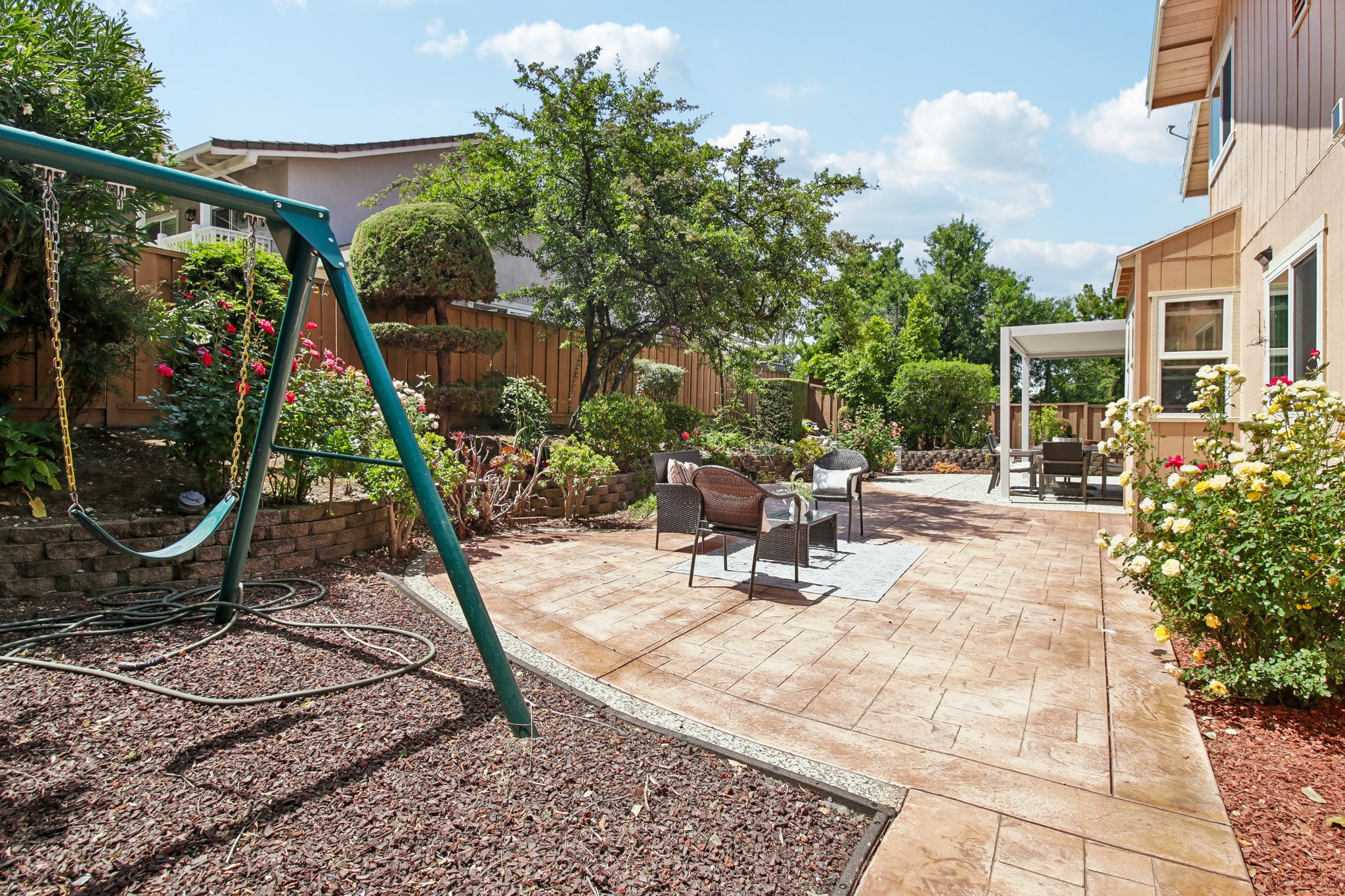 Belgrove Cir-S0205-065.jpg