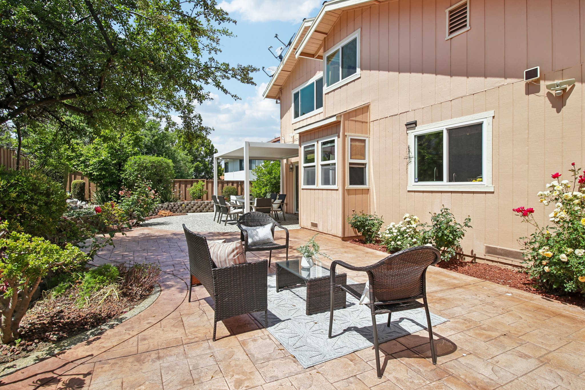 Belgrove Cir-S0205-066.jpg