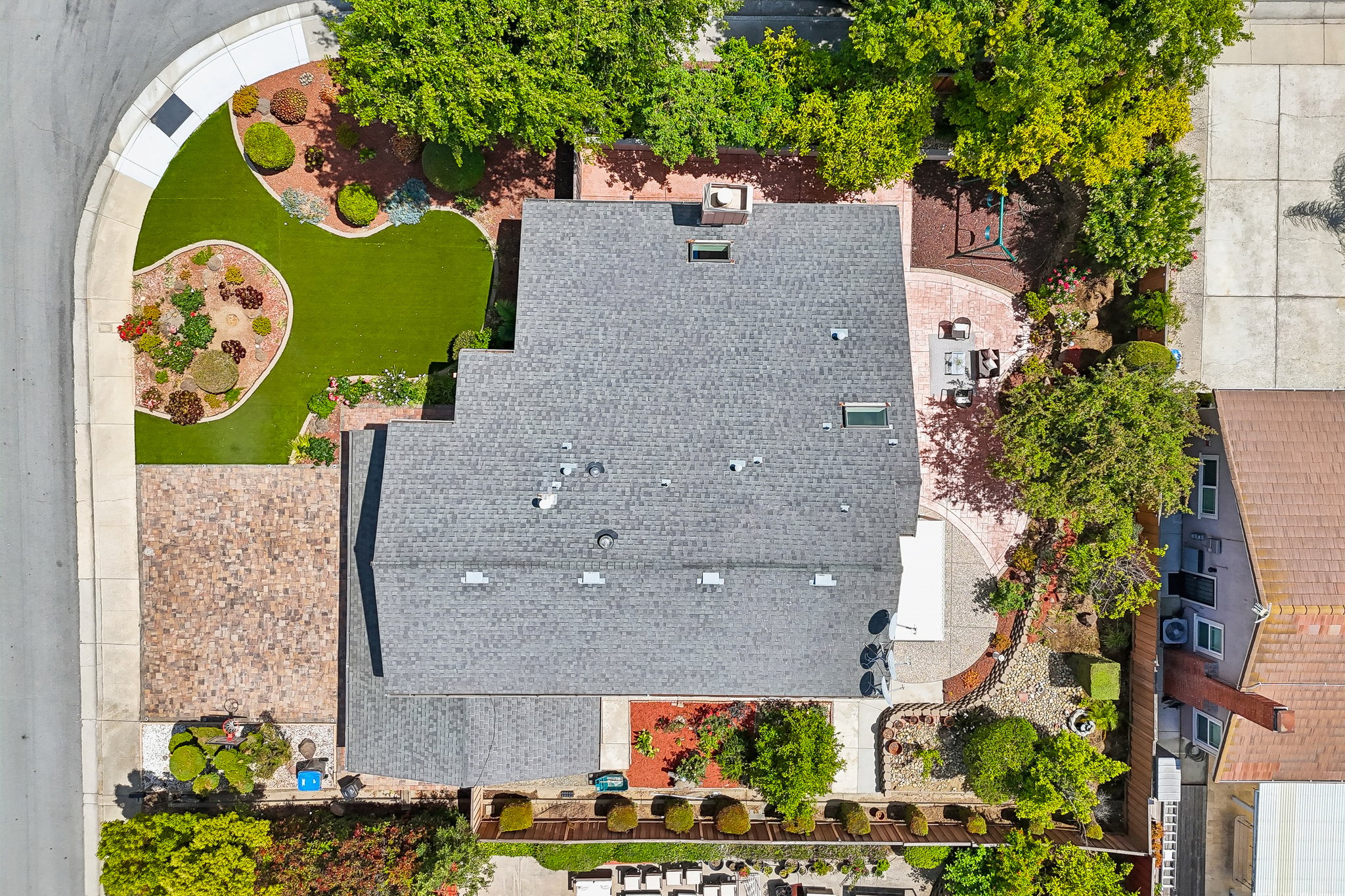 Belgrove Cir-S0205-076.jpg