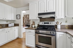 Belgrove Cir-S0205-035.jpg