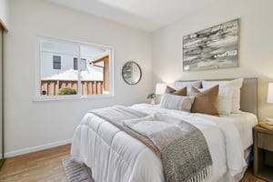 Belgrove Cir-S0205-055.jpg