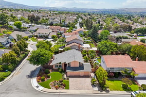Belgrove Cir-S0205-075.jpg