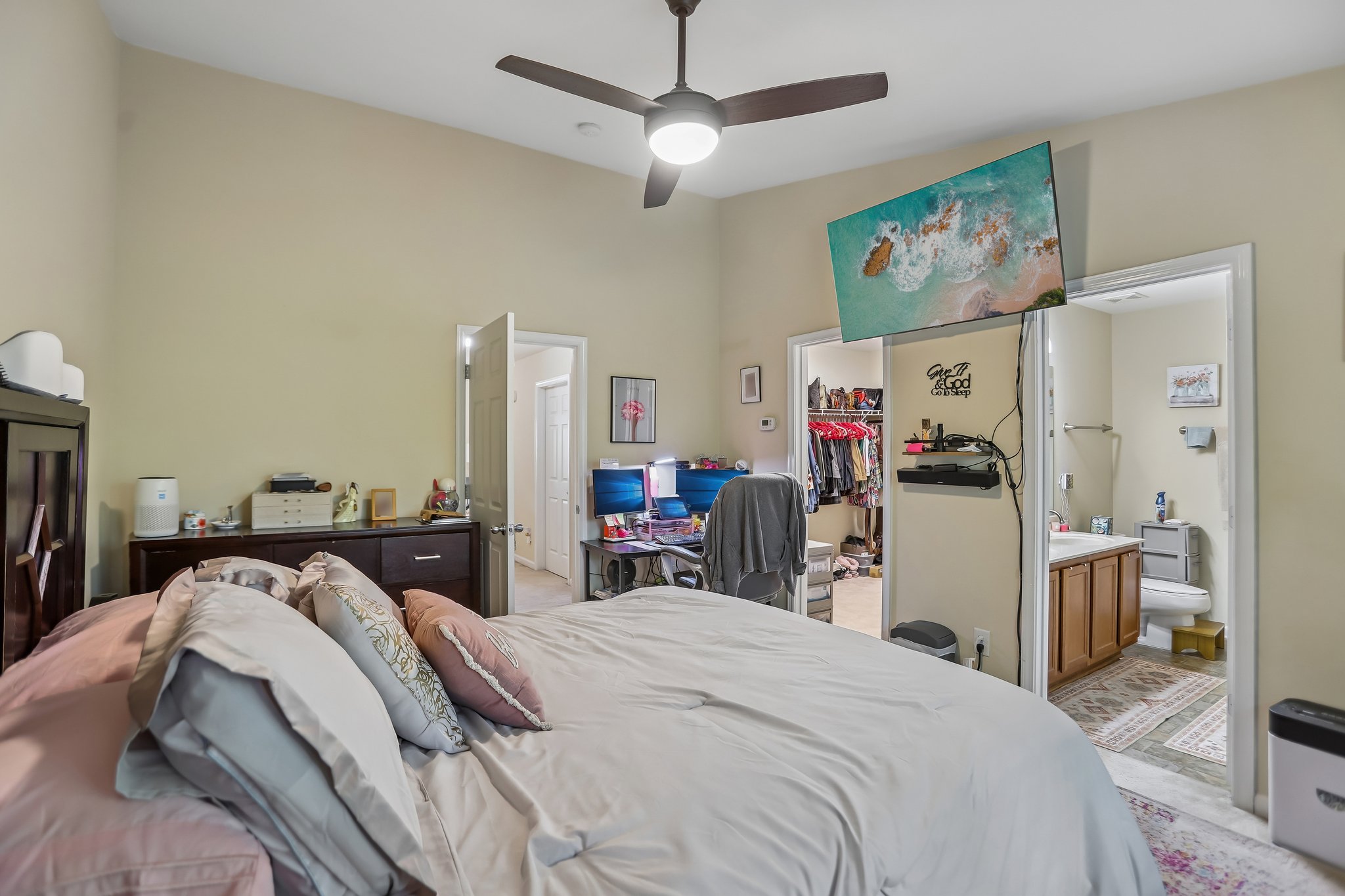 Fernview Dr-S1006-023.jpg