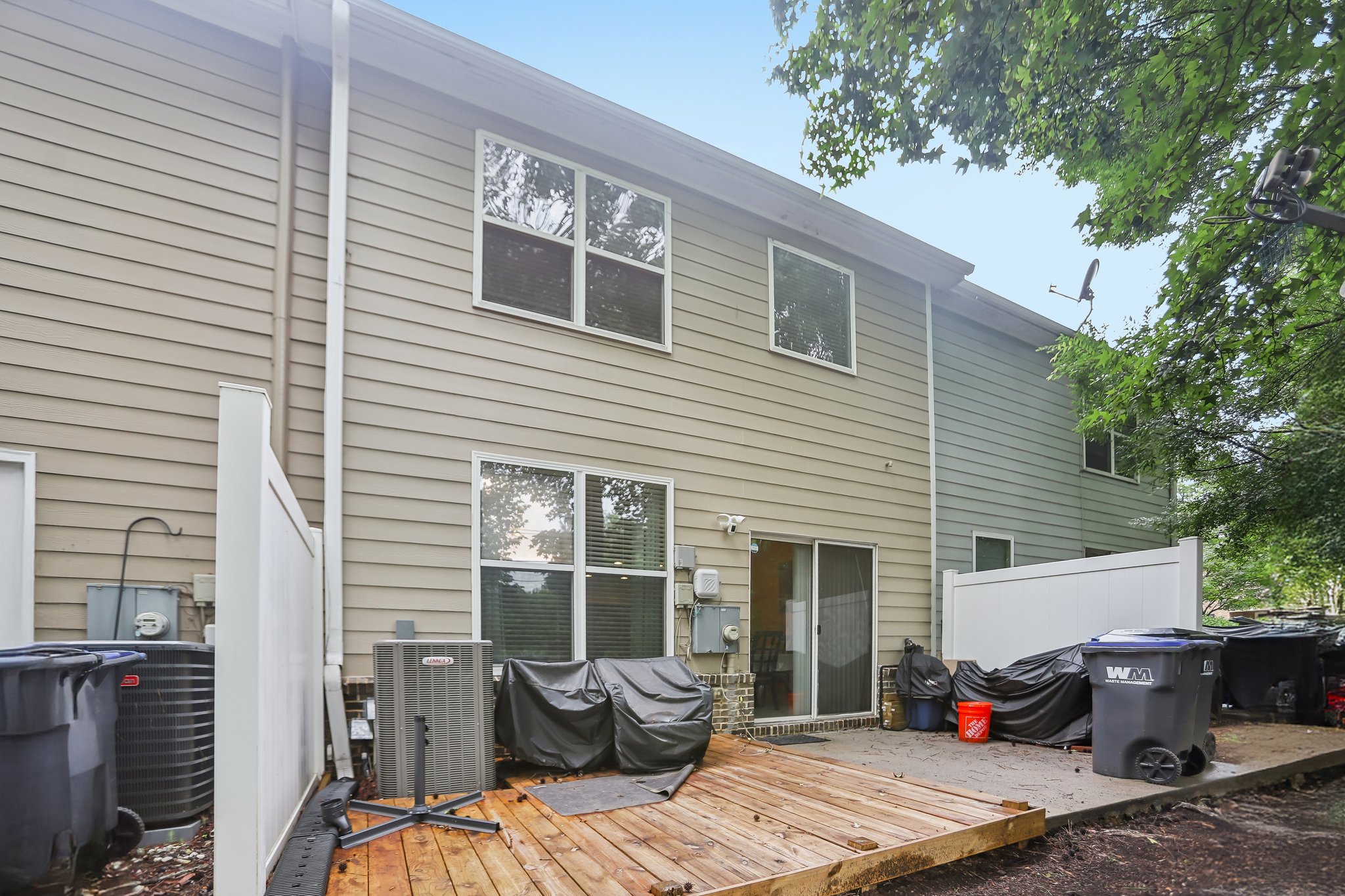 Fernview Dr-S1006-031.jpg