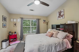 Fernview Dr-S1006-022.jpg
