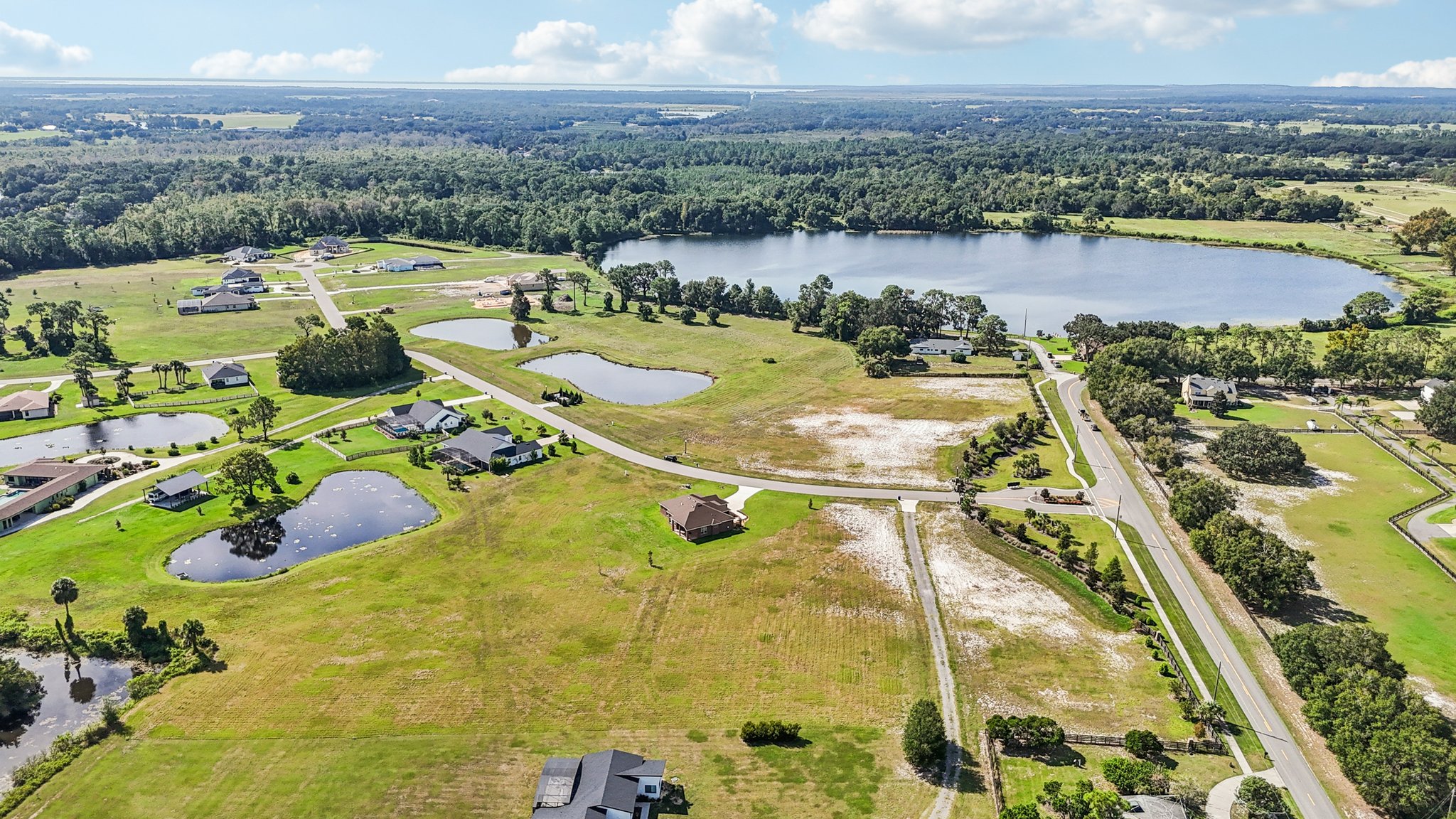 Lake Diane Rd-S1909-051.jpg