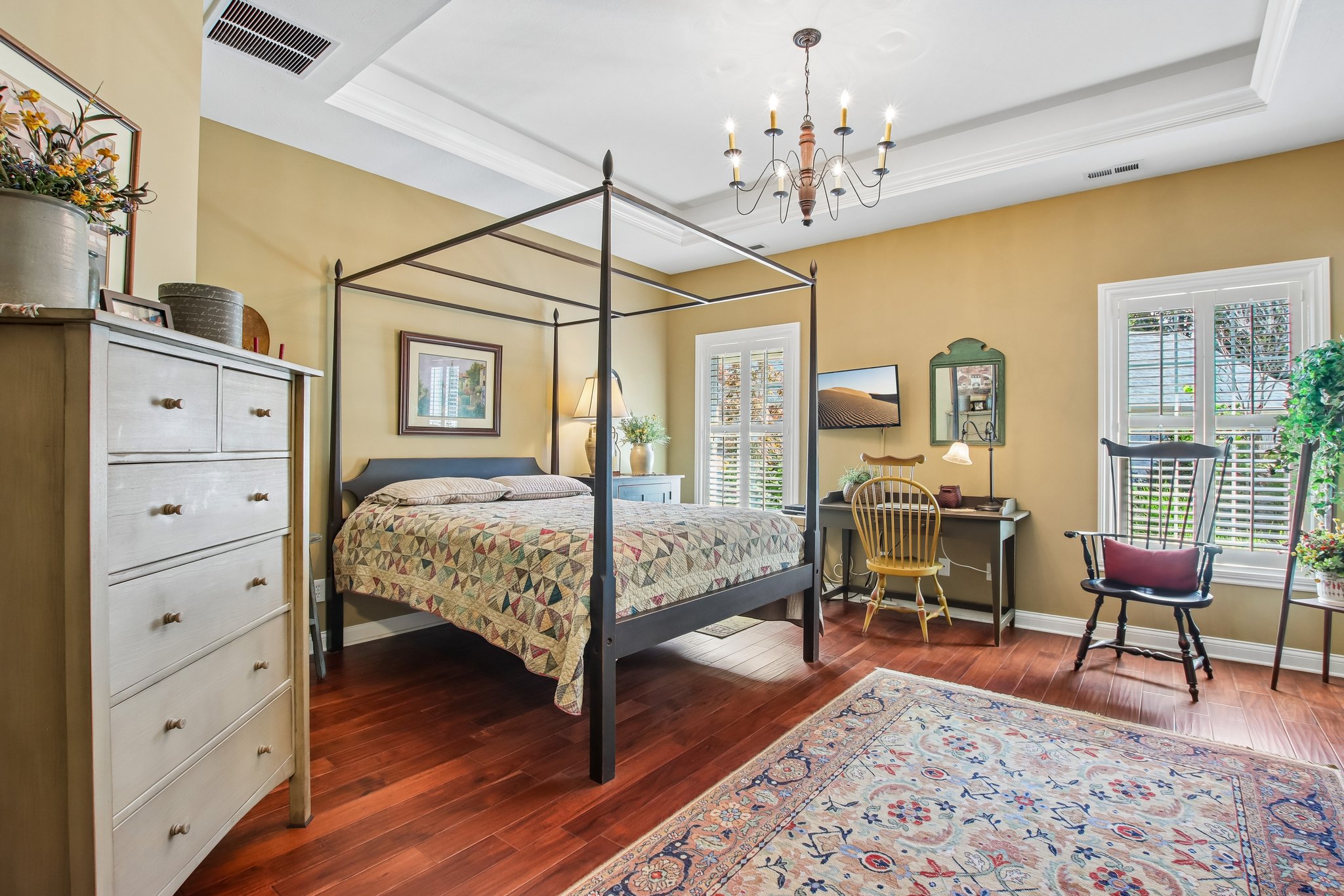Nottinghill Dr E-S2709-029.jpg