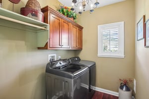 Nottinghill Dr E-S2709-025.jpg