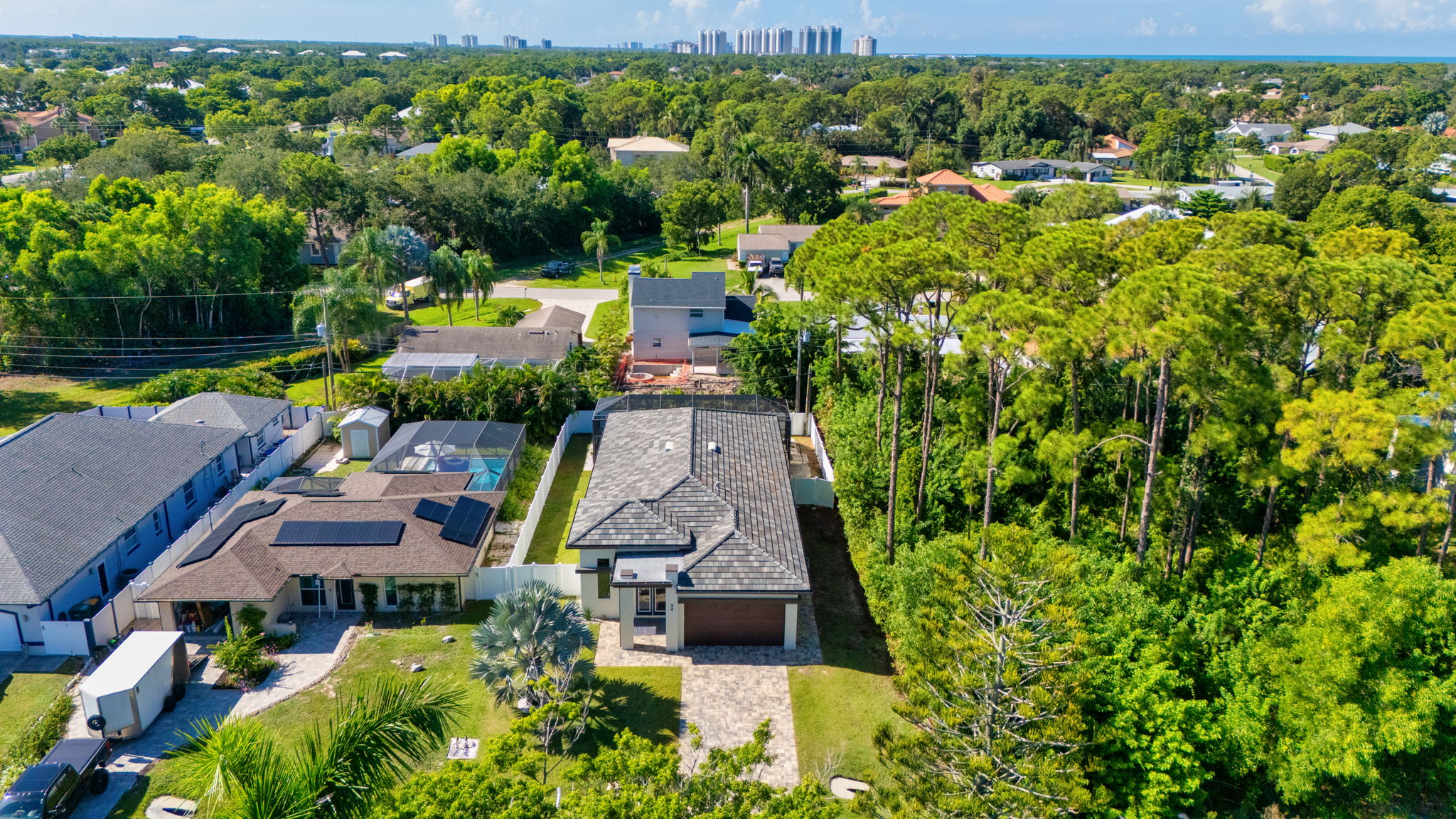 34 6th St, Bonita Springs, FL 34134, USA Photo 1