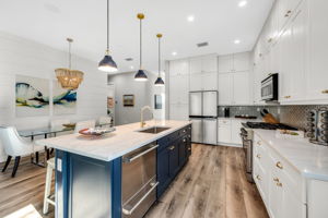34 6th St, Bonita Springs, FL 34134, USA Photo 6