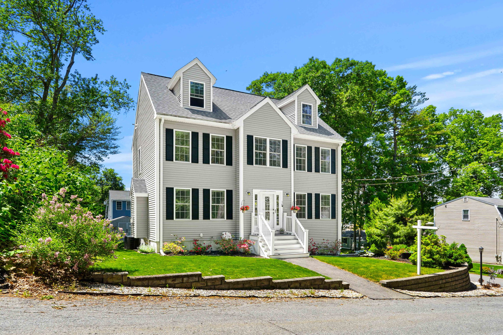 34 Amesbury Ave, Amesbury, MA 01913, USA Photo 2