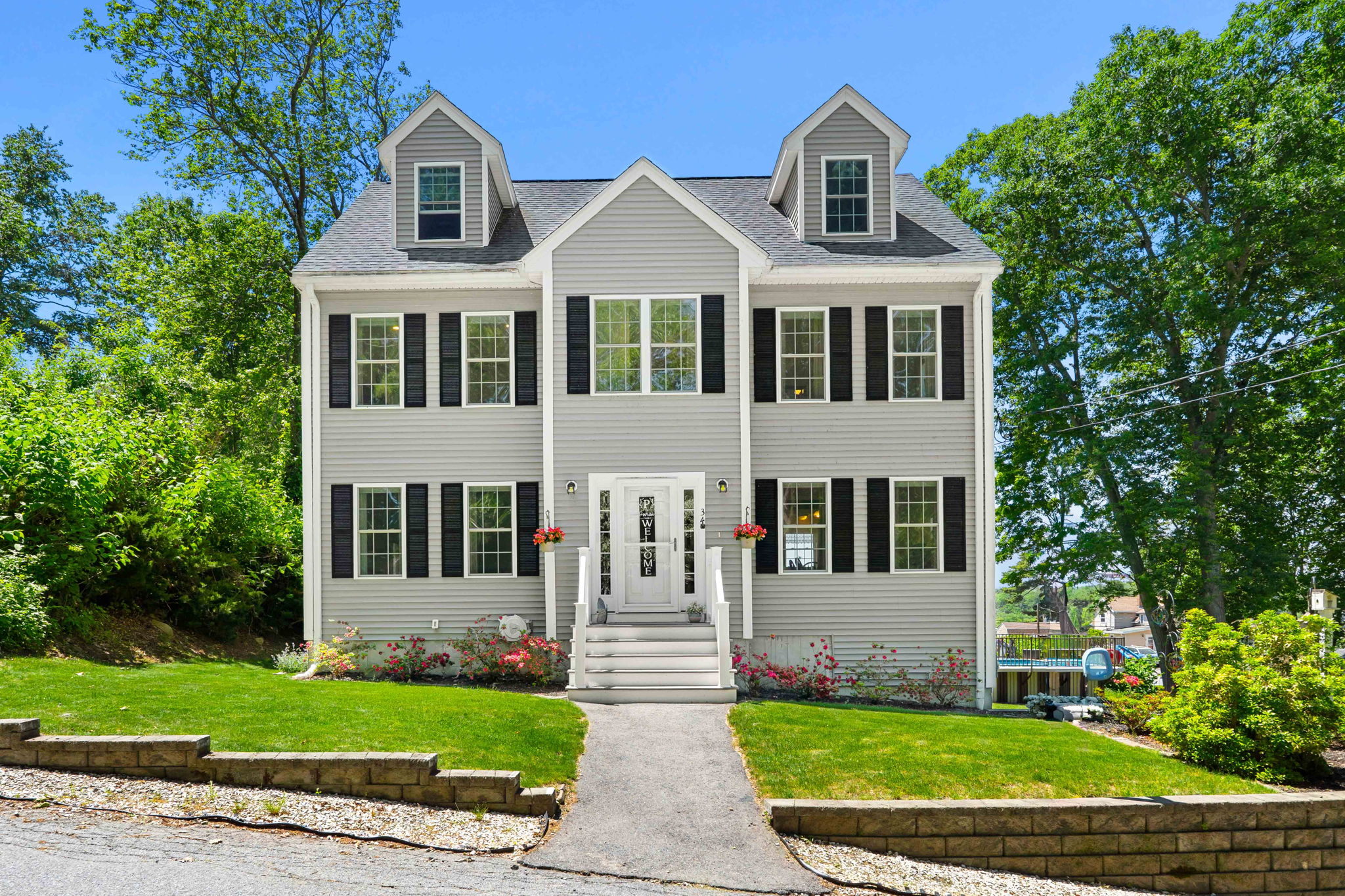 34 Amesbury Ave, Amesbury, MA 01913, USA Photo 3