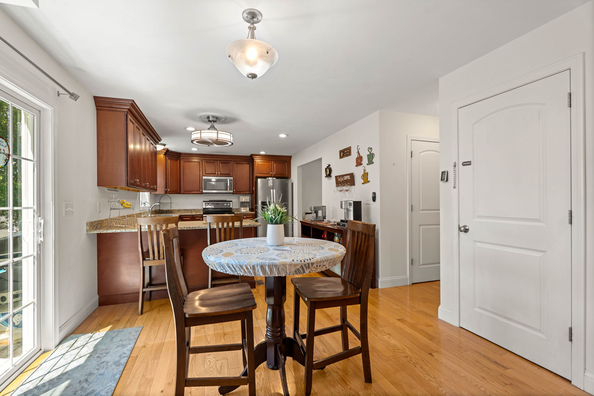 34 Amesbury Ave, Amesbury, MA 01913, USA Photo 21