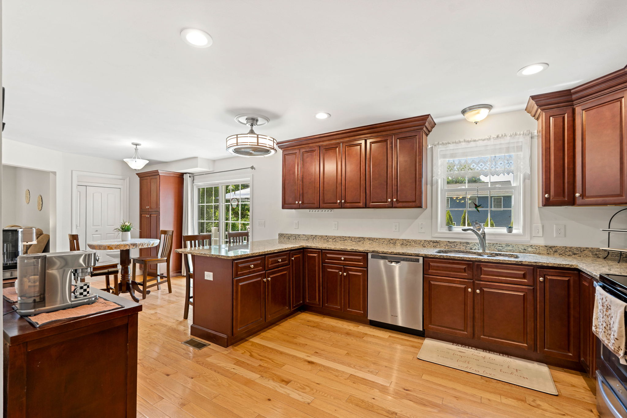 34 Amesbury Ave, Amesbury, MA 01913, USA Photo 26