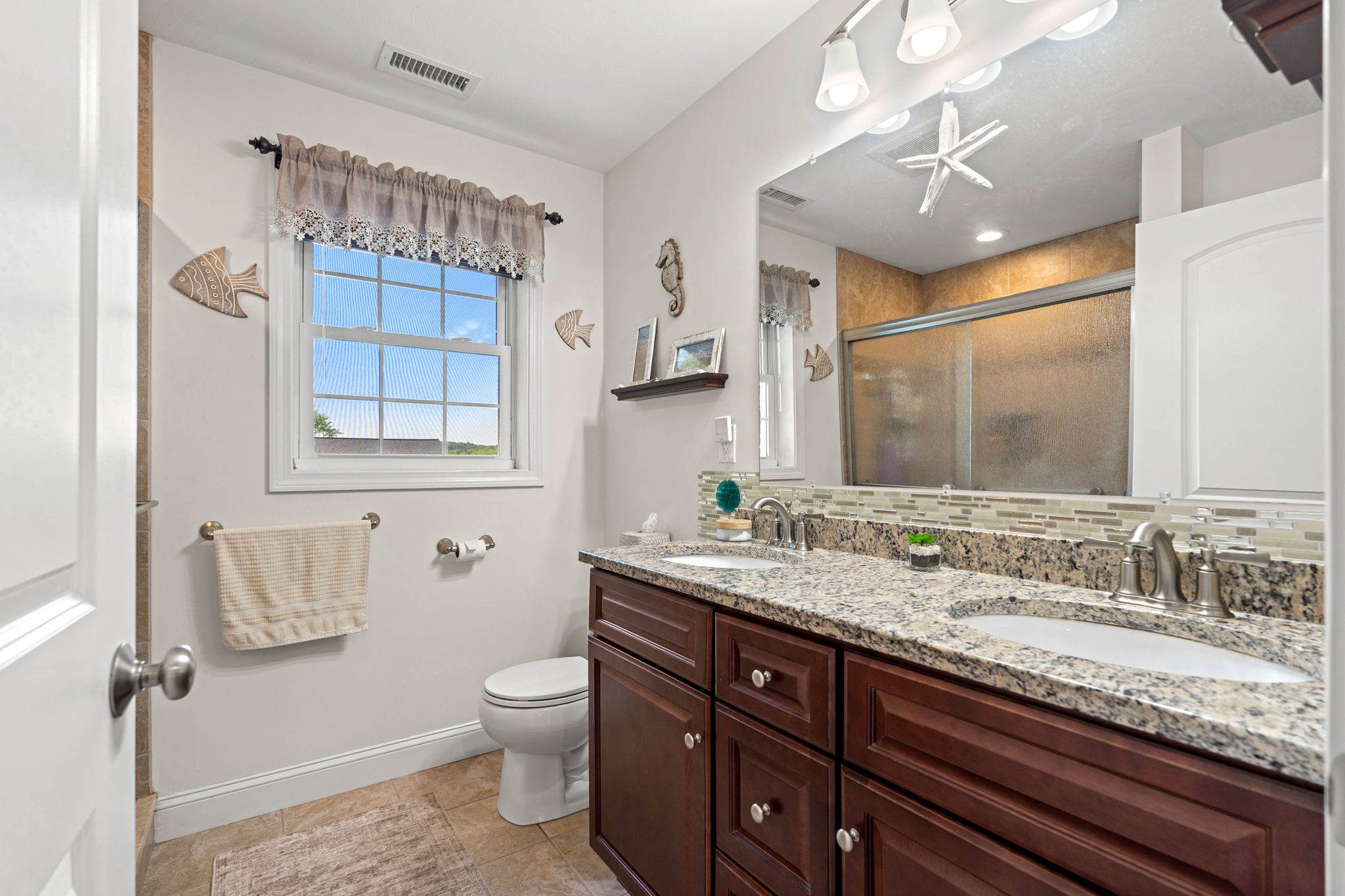 34 Amesbury Ave, Amesbury, MA 01913, USA Photo 37