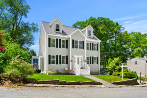 34 Amesbury Ave, Amesbury, MA 01913, USA Photo 1