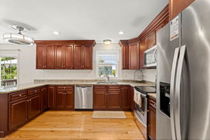34 Amesbury Ave, Amesbury, MA 01913, USA Photo 24