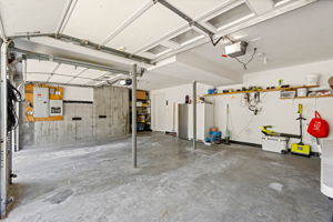 34 Amesbury Ave, Amesbury, MA 01913, USA Photo 42